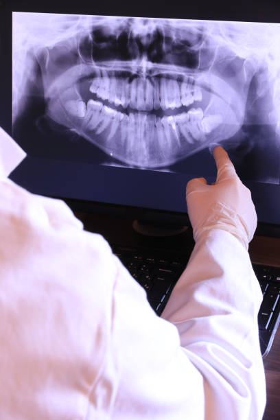 Best Emergency Denture Repair in Oregon, WI